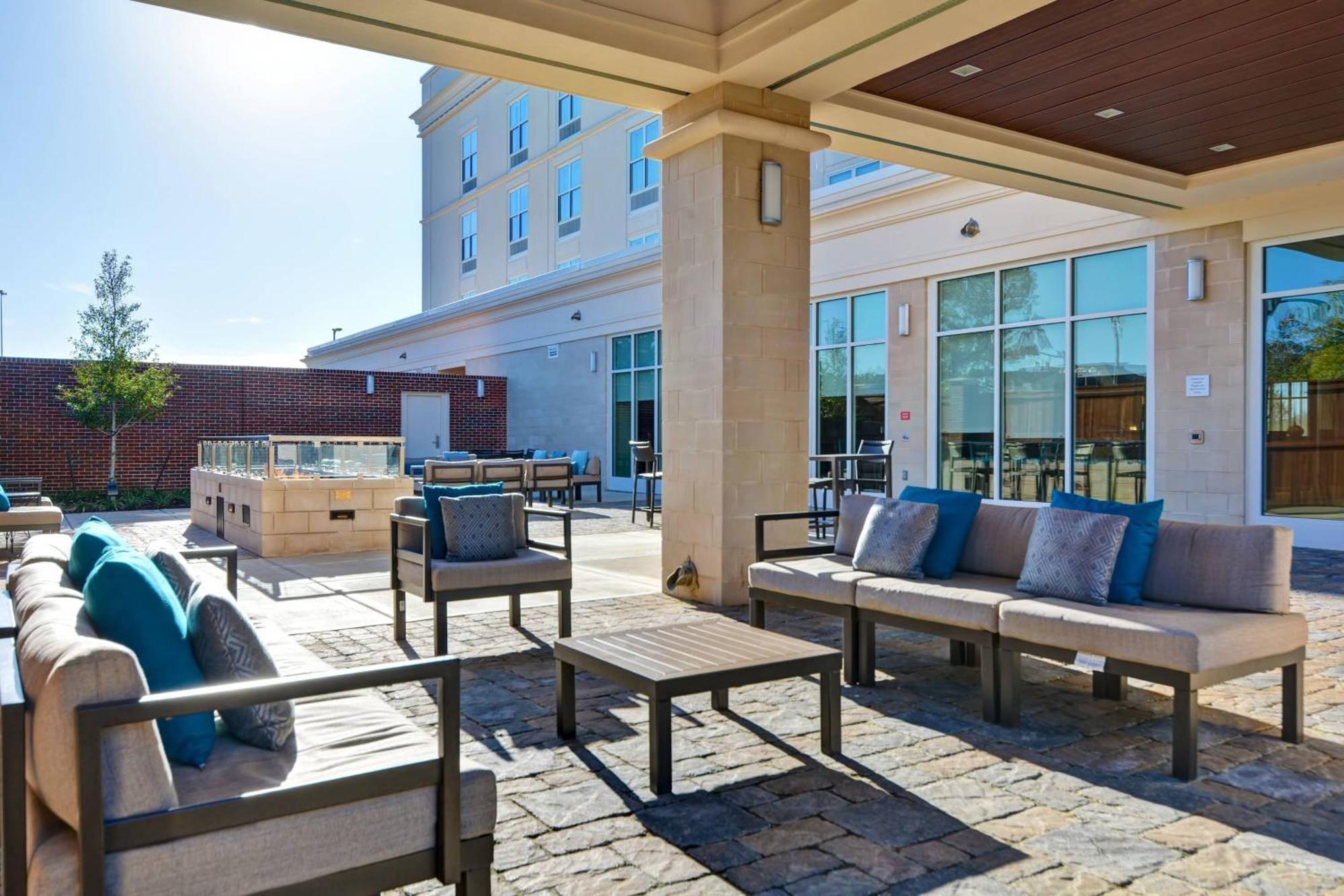 Courtyard By Marriott Jackson Madison Hotel Екстериор снимка