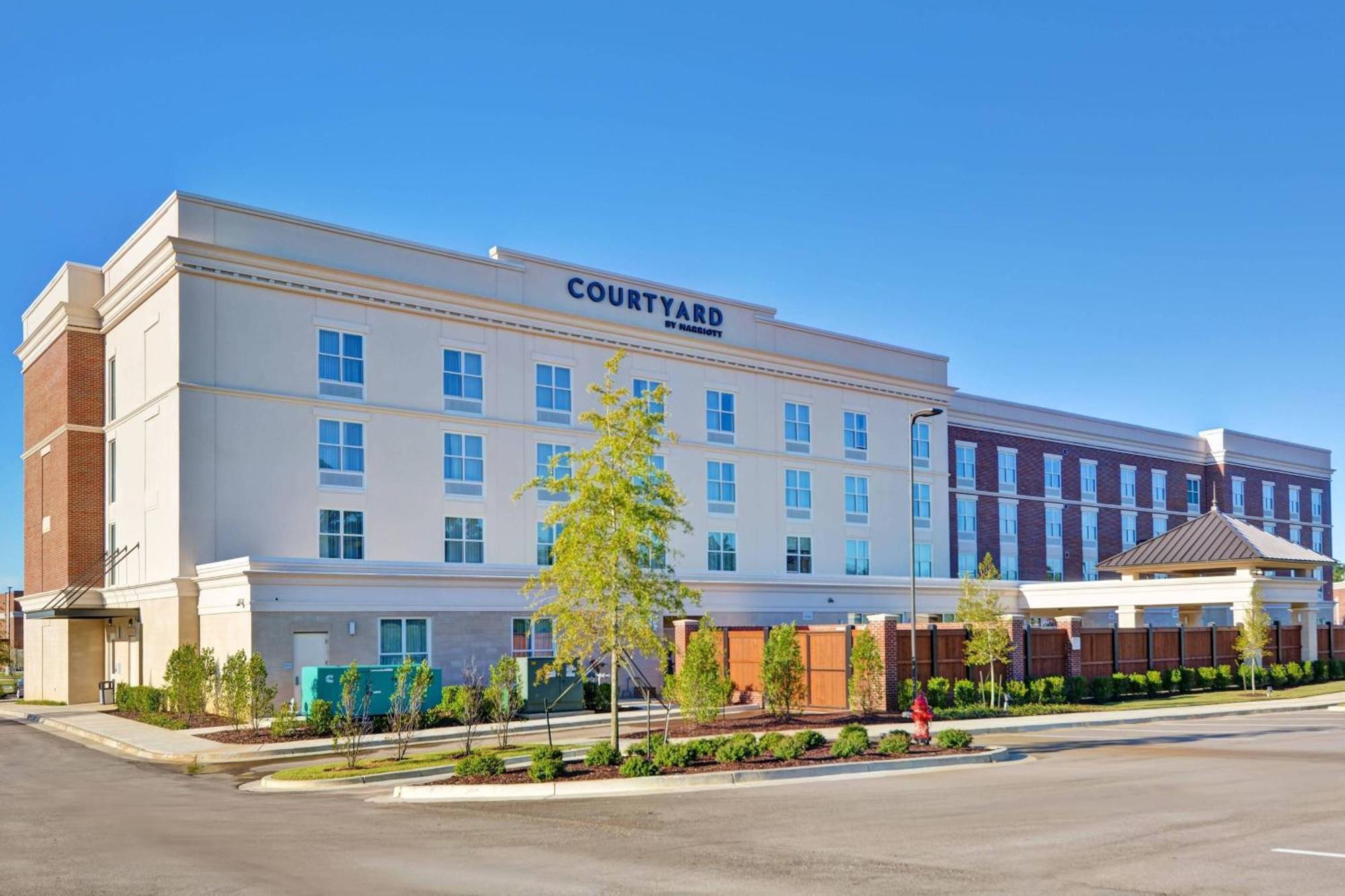 Courtyard By Marriott Jackson Madison Hotel Екстериор снимка